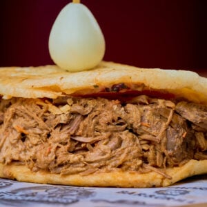 Arepa De Carne